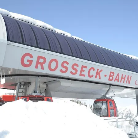 Haus Pfarrkirchner *