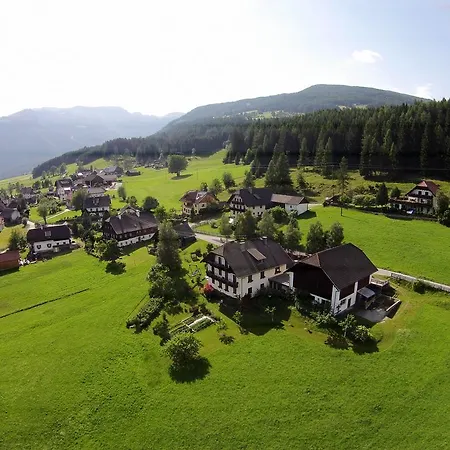 Haus Pfarrkirchner *