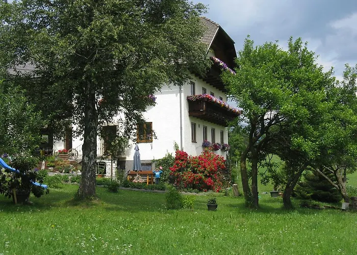 Haus Pfarrkirchner マウテルンドルフ