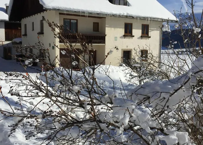 Haus Pfarrkirchner マウテルンドルフ